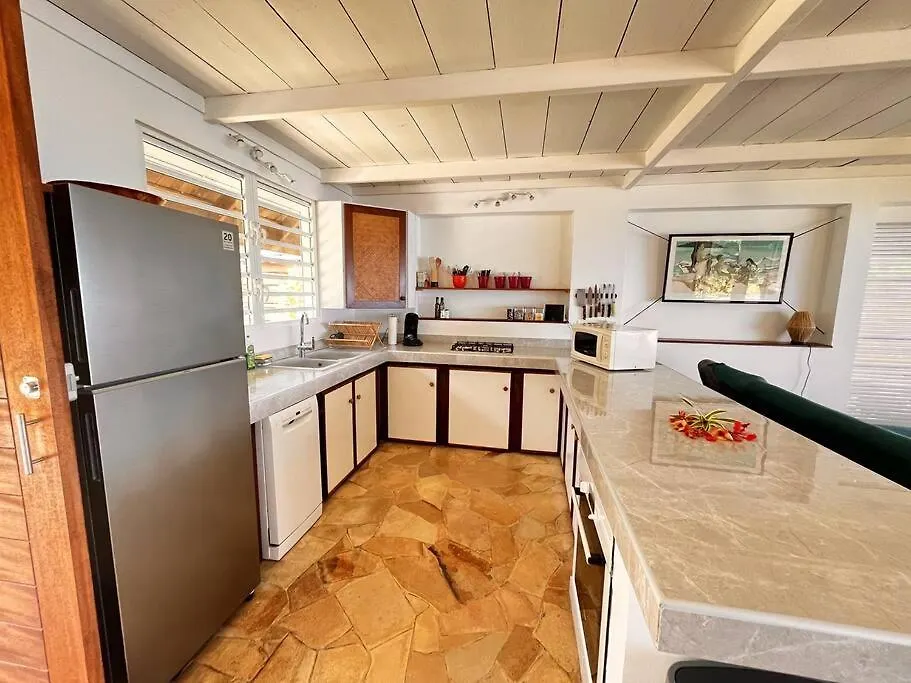 Holiday home Raihau Lodge - Climatisation, Fibre, Acces Plage, Parking Prive Haapiti